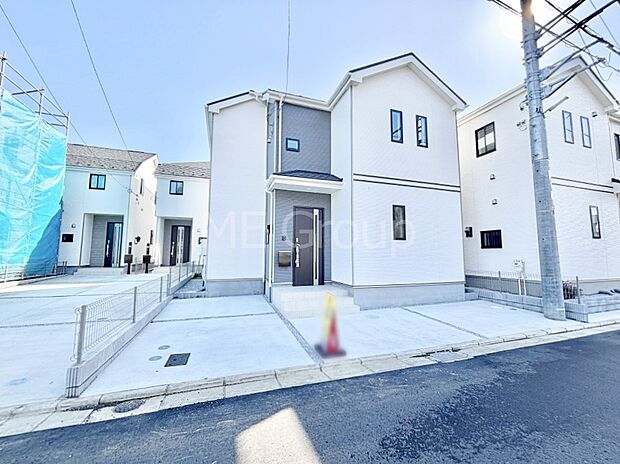 溢れる陽光でご家族の笑顔も輝く