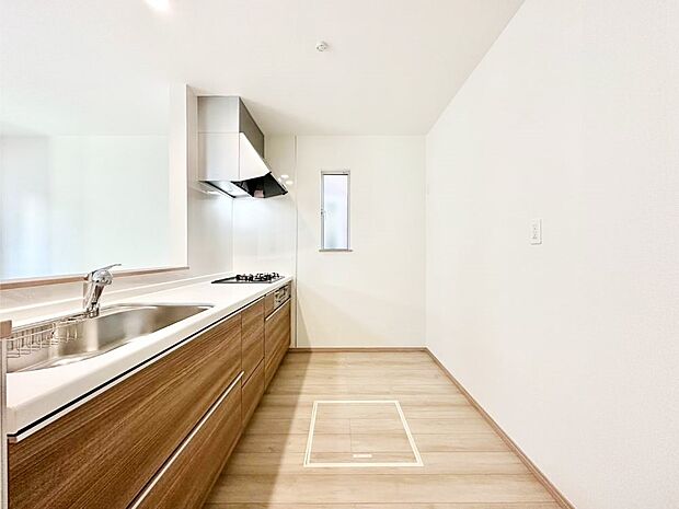 ゆとりあるキッチンではご家族と楽しくお料理ができます。