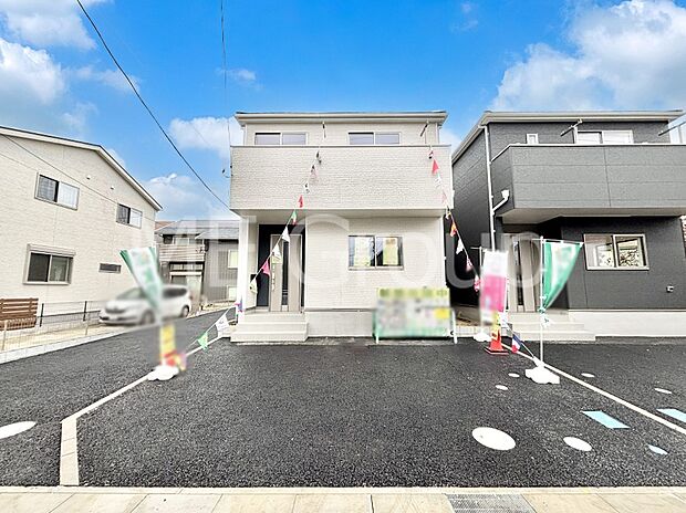 洗練された外観、上質な住空間が広がる室内は永く安心して過ごせる住居です。 