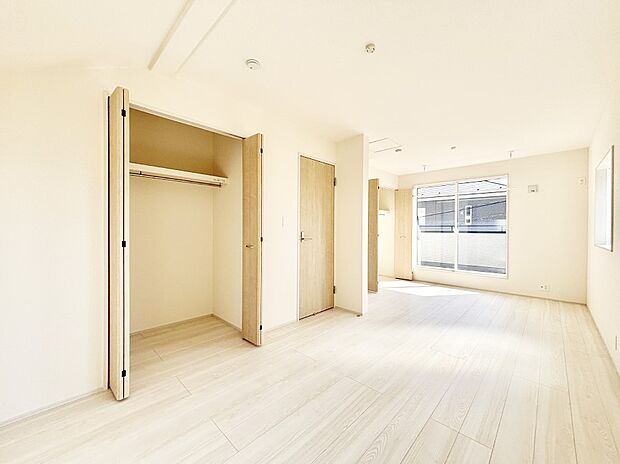 全居室2面採光&クローゼット付きです