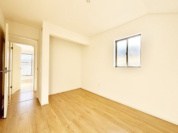 収納が充実しているので居住スペースを広々使えます