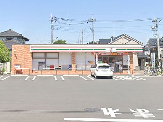 コンビニ 700m セブン-イレブンさいたま春岡店