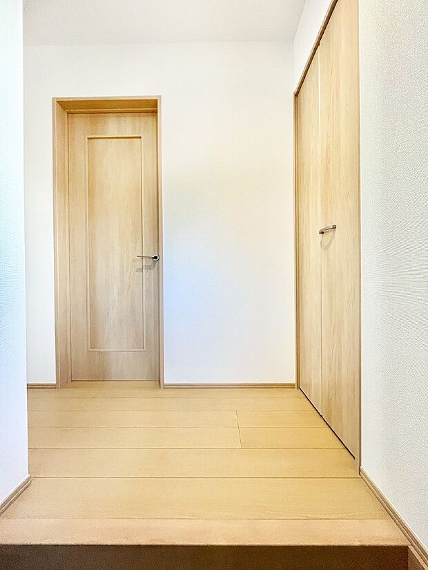 家族の帰宅やお客様をあたたかく迎える玄関
