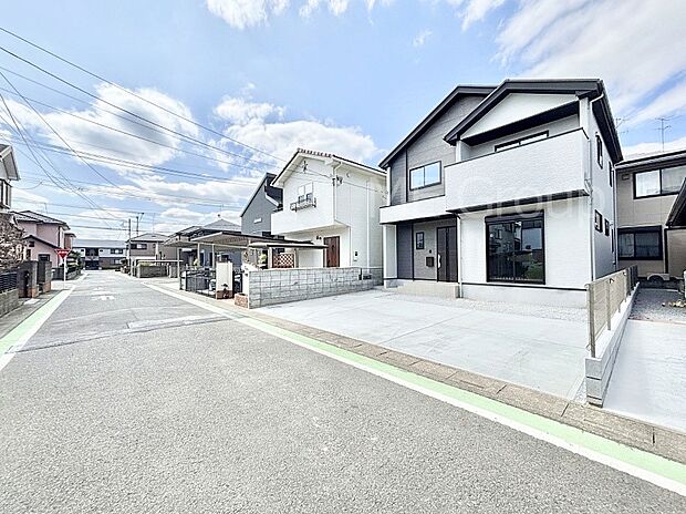 見通しの良さとともに、街並みに開放感を与えてくれます。