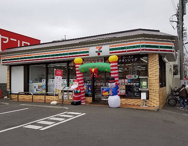 コンビニ 750m セブン-イレブン 越谷千間台東店