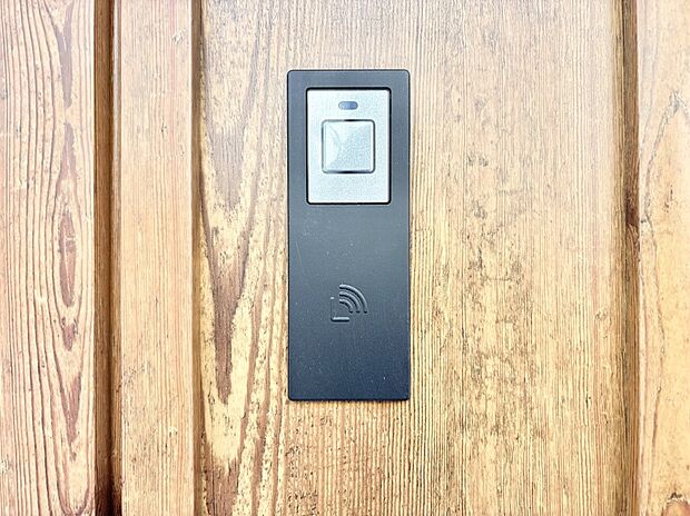 ラクラク開錠！スマートコントロールキー。