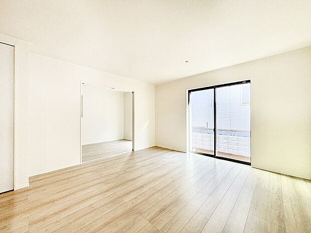 家族の笑顔が自然と生まれてくる、そんな雰囲気のダイニングに仕上がっています 