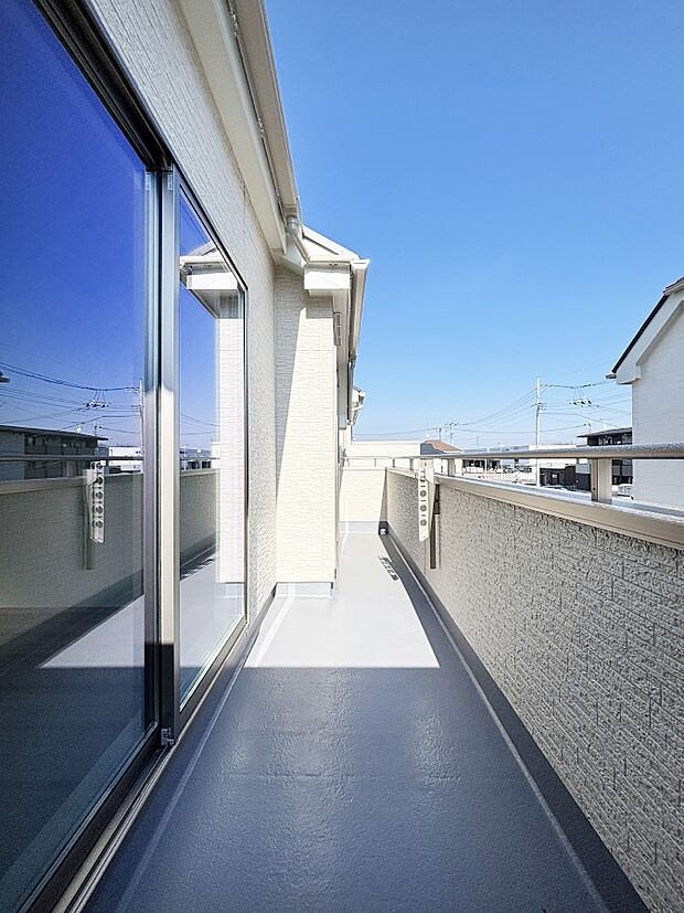 風通しの良いバルコニー