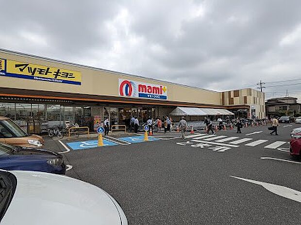 スーパー 1600m マミープラス西平井店