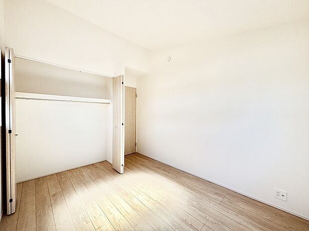 収納が充実しているので、居住スペースを広く使えます。