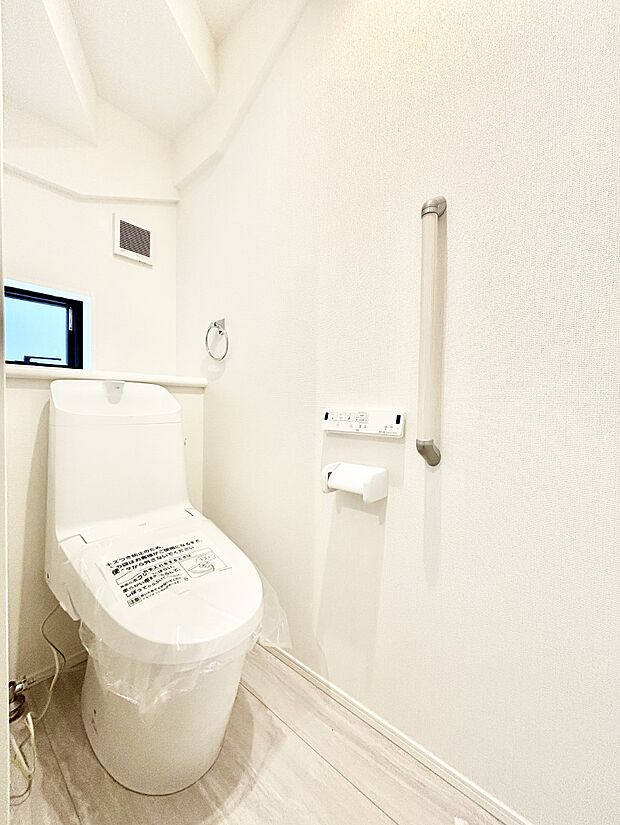 トイレは1階と2階それぞれに配置されていてとても便利です。