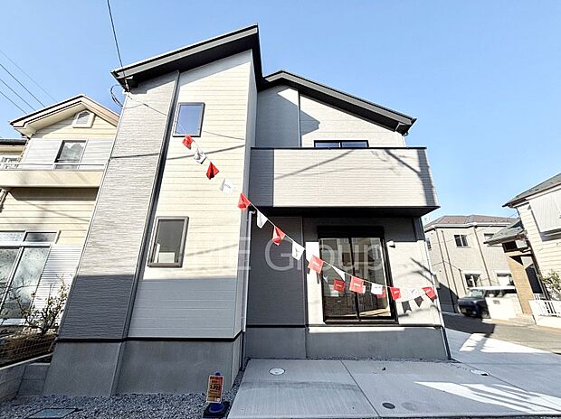 洗練された外観、上質な住空間が広がる室内は永く安心して過ごせる住居です。