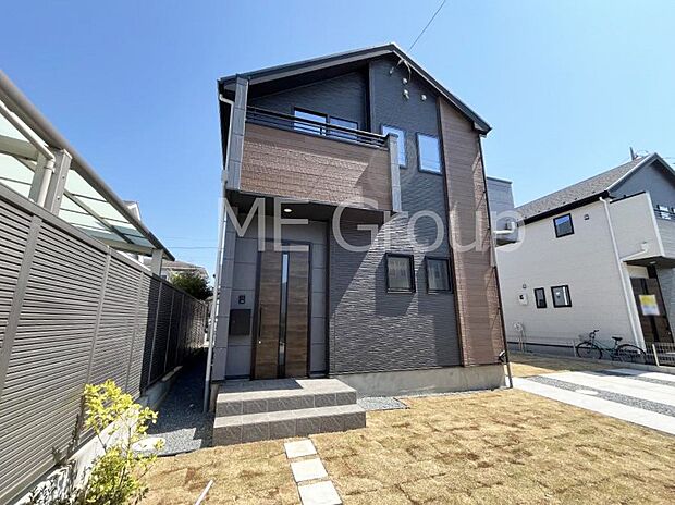 溢れる陽光でご家族の笑顔も輝く