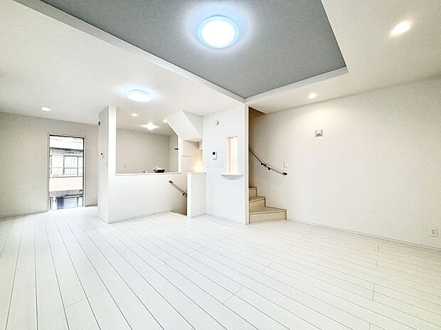 住む方の個性が引き出される、インテリアを考えるのが楽しみなリビングです!