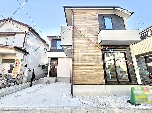 上質感あふれる外観デザイン。魅力の住まいを実現。 