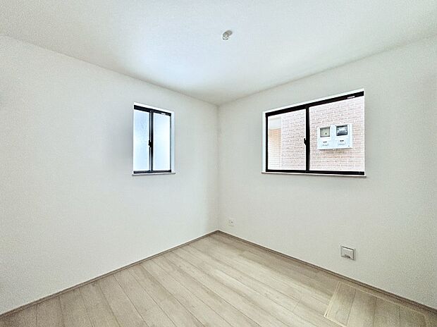 2面採光を確保した明るい空間。家族みんなが快適な暮らしを実現する設計です。