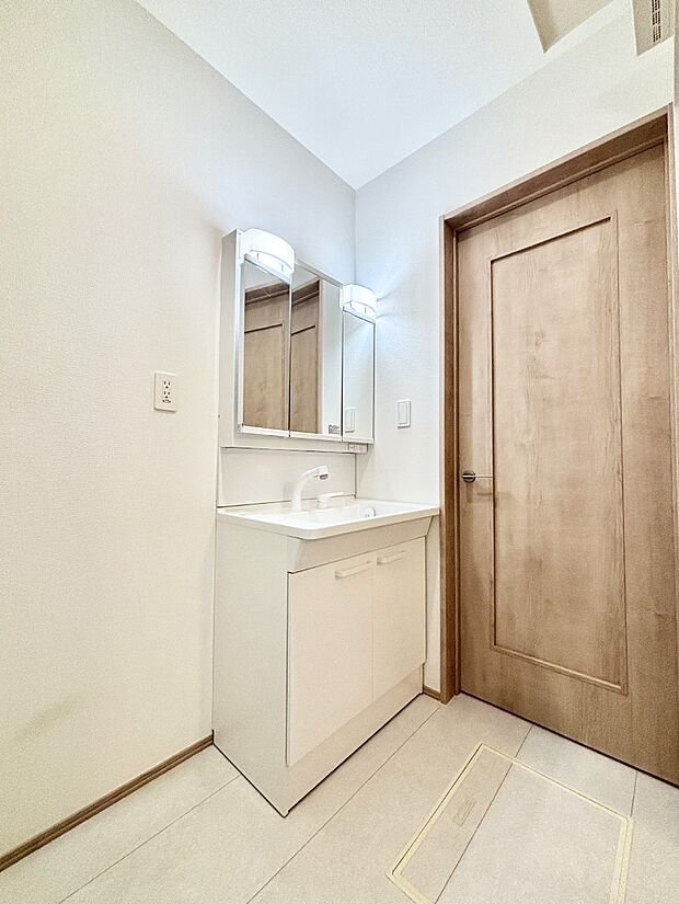 広々とゆとりのあるランドリースペース。