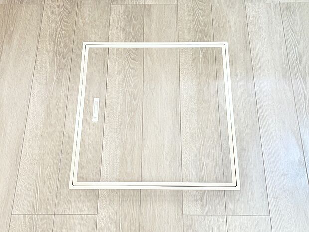 床下収納付き!日用品・非常用品の収納にも大活躍。