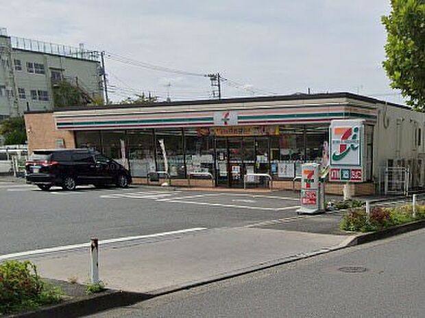 コンビニ 170m セブン-イレブン 足立入谷3丁目店