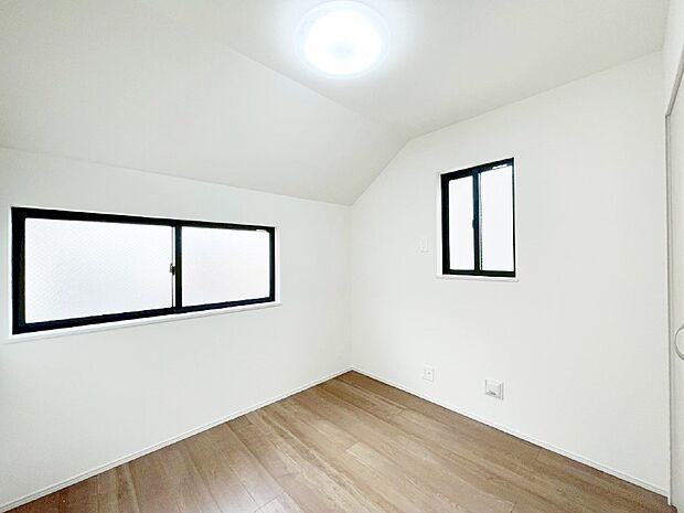 爽やかな日差しがお部屋全体を優しく包み込んでくれます