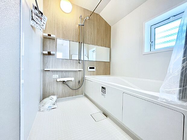 一日の疲れを癒やす大切なバスタイム。ゆっくりとお風呂を楽しんで疲れをとりたいですね!