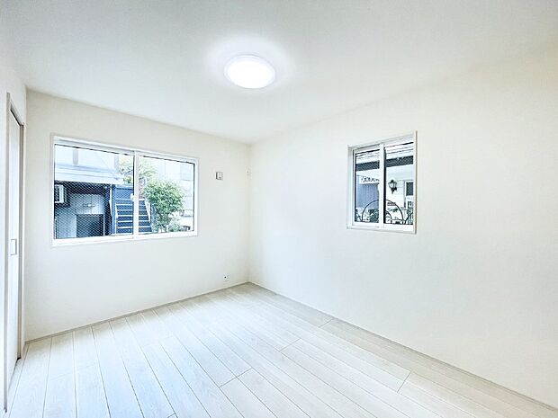 2面採光を確保した明るい空間。家族みんなが快適な暮らしを実現する設計です。