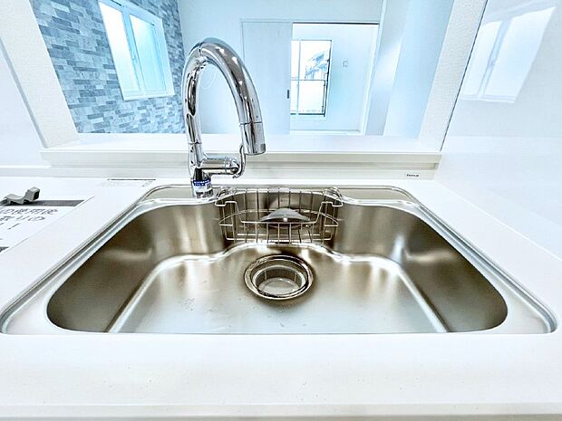 使い勝手の良いキッチンシンク。