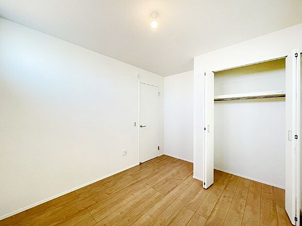 木の温もりがやさしいフローリングは安らぎをもたらす住空間