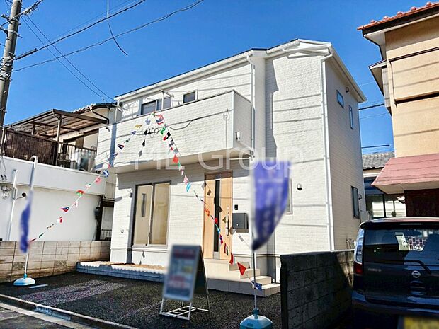 開放感溢れる2階リビングで家族団らんが楽しめるマイホーム!