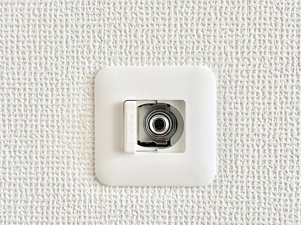 ガスコンセントがあれば足元からすぐに温まるガスファンヒーターを設置できます！  