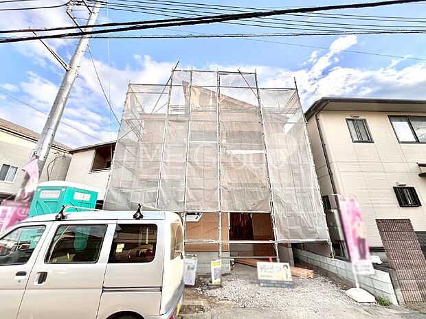 溢れる陽光でご家族の笑顔も輝く