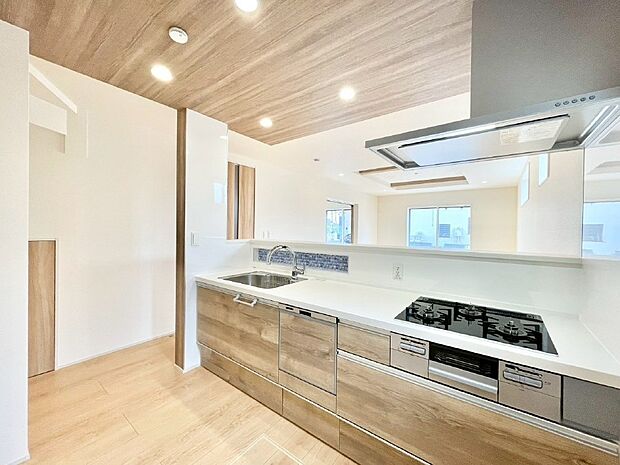 お料理を効率的に、楽しく!システムキッチン