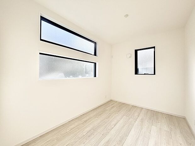 2面採光で明るさ＆風通し良好！