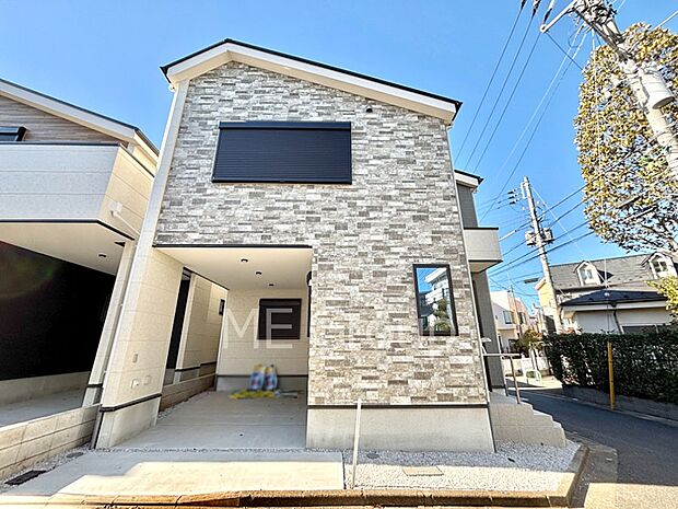 洗練された外観、上質な住空間が広がる室内は永く安心して過ごせる住居です。 