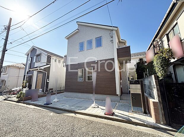 溢れる陽光でご家族の笑顔も輝く