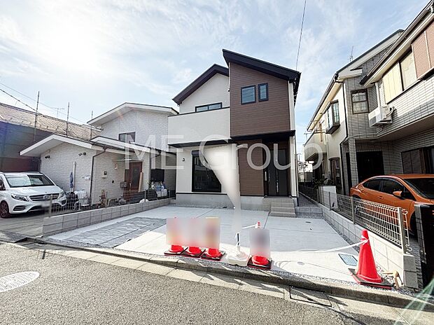 溢れる陽光でご家族の笑顔も輝く