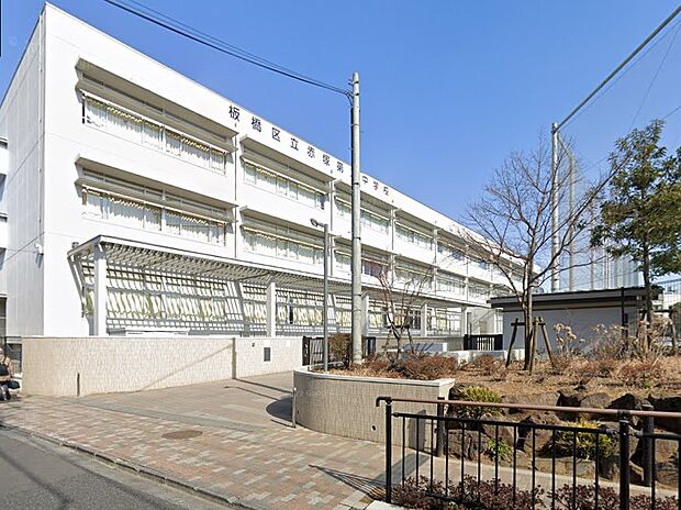 中学校 890m 板橋区立赤塚第二中学校