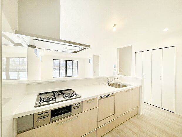 カウンター越しにお話しをしながら毎日のお料理をもっと楽しく