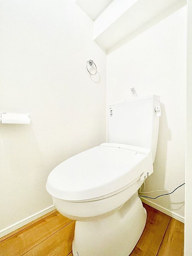 トイレは安心の2箇所！朝のバタバタも一安心です。 