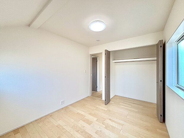 収納が充実しているので居住スペースを広々使えます