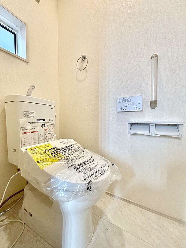 トイレは1階と2階それぞれに配置されていてとても便利です。