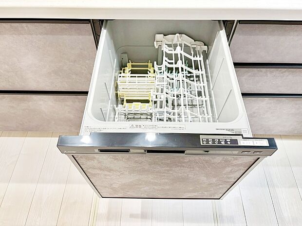 面倒なお片づけは食洗機にお任せ!家事の負担が減って、時間にも気持ちにもゆとりができます。