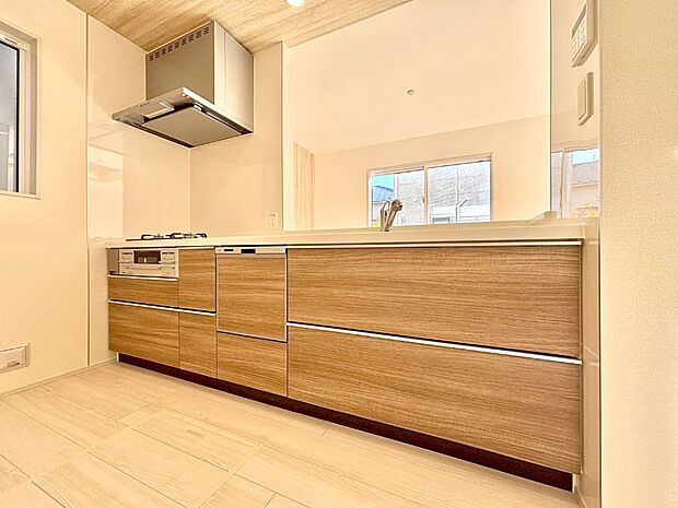 ゆとりあるキッチンではご家族と楽しくお料理ができます。