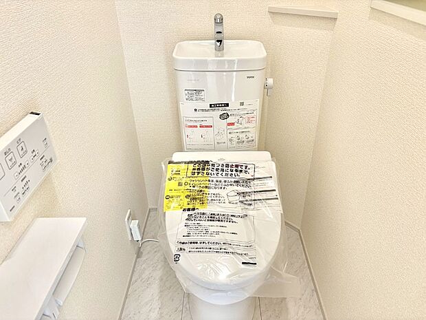 トイレは1階と2階それぞれに配置されていてとても便利です。 