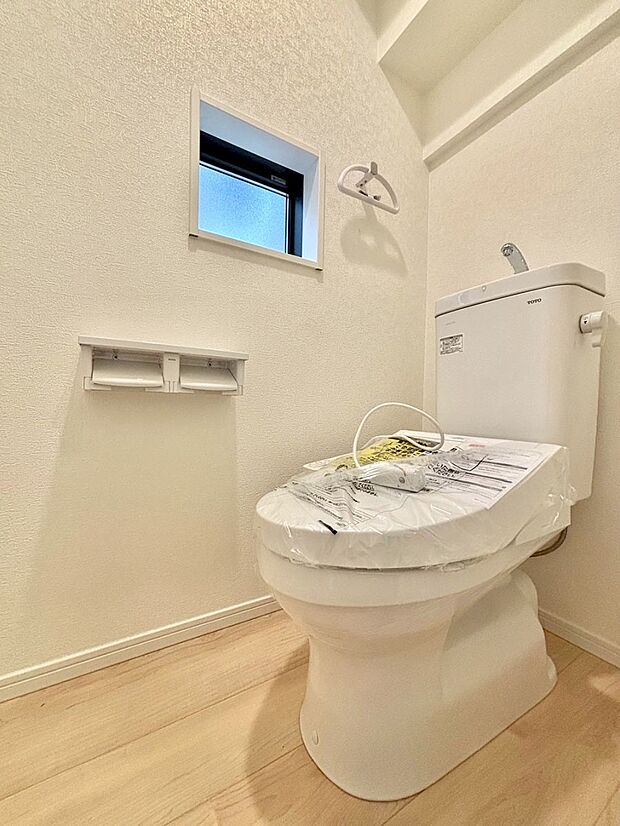 トイレは1階と2階それぞれに配置されていてとても便利です。