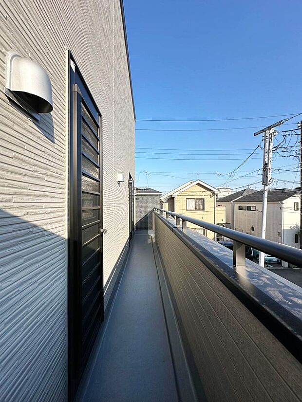 風通しの良いバルコニー