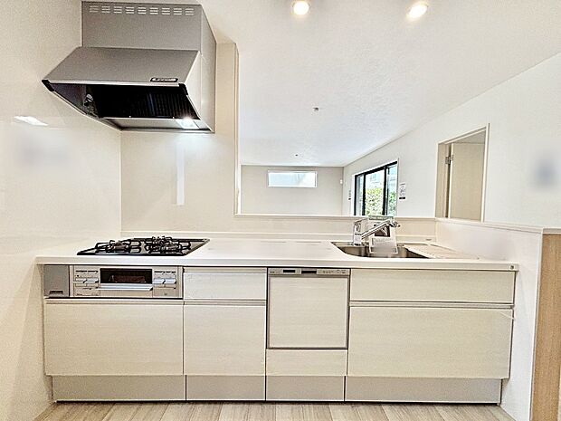 毎日使うキッチンだから、使いやすさ&お手入れのしやすさにこだわりました。