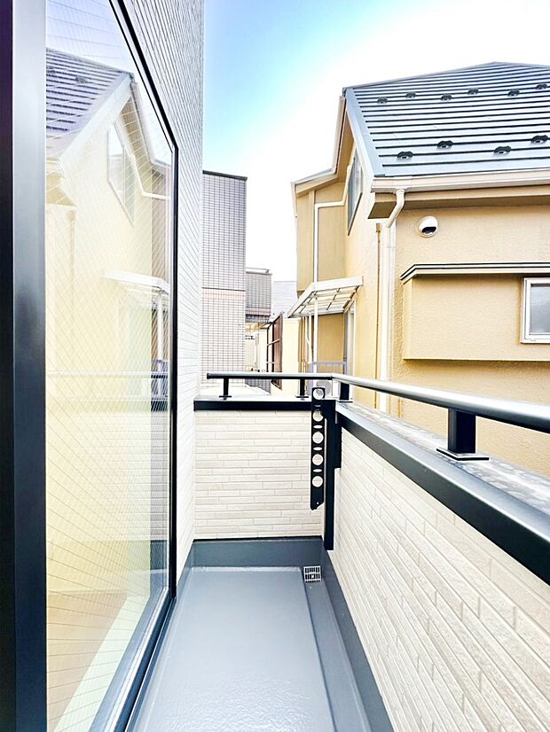 風通しの良いバルコニー