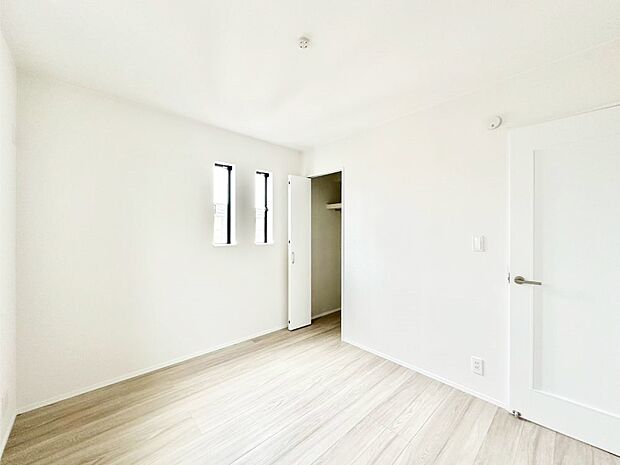 爽やかな日差しがお部屋全体を優しく包み込んでくれます