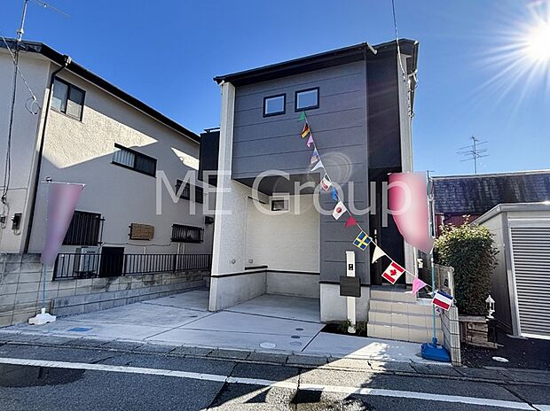 たっぷりの陽光と心地よい風が舞い込む住まい